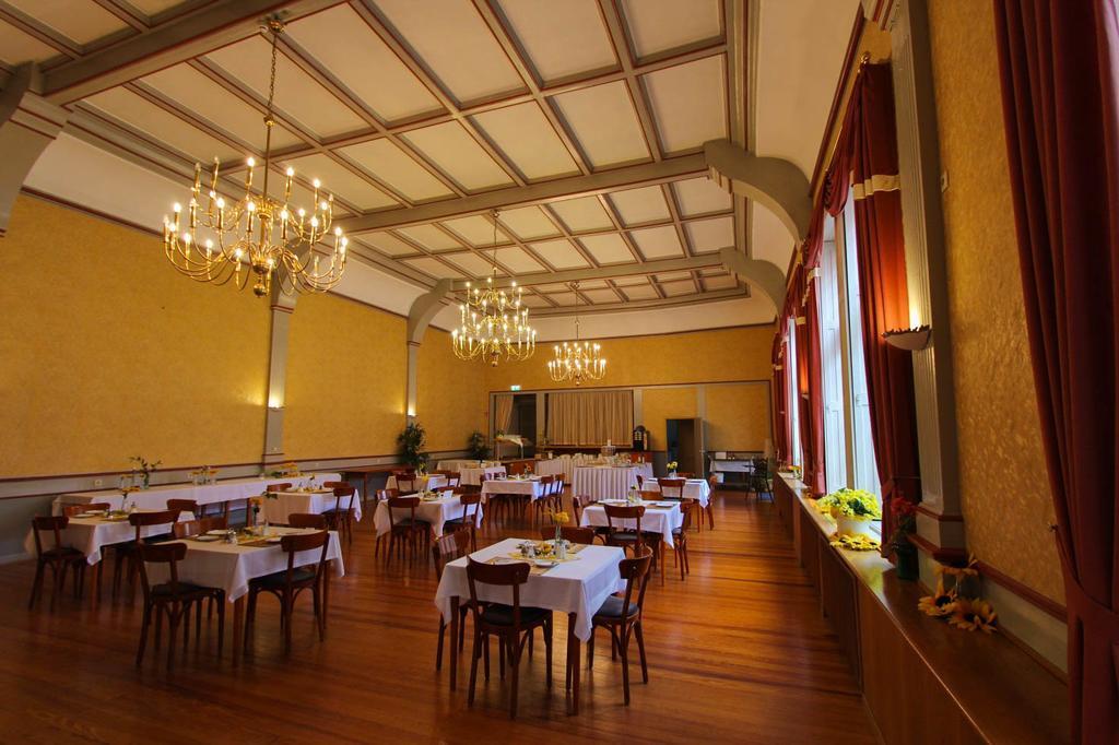 Gastehaus Deutsches Haus Hotell Northeim Exteriör bild